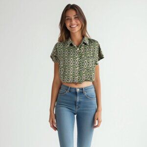 Forever 21 Stylish Geometric Patterned Women's Top cropped L